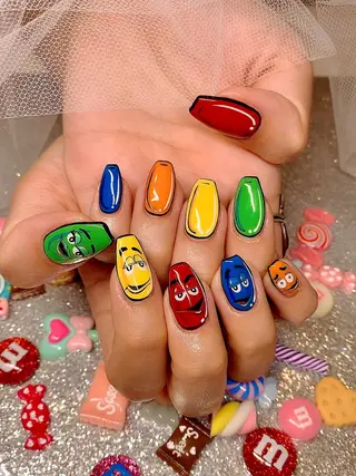 ネイル シェアサロンLei.g(レイジー)所属・3Dアートネイル💗 都築レナのネイルデザイン