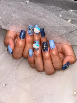 ネイル ✴︎ Delightのネイルデザイン