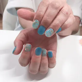 ネイル Lily Roseスタッフ一同のマツエク・マツパデザイン