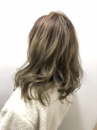 ロング カラー ヘアアレンジ Colette HAIR所属・コレットヘアー 田中アヤノのヘアスタイル