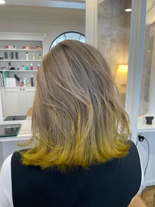 ミディアム ブリーチ毛矯正.髪質 改善.髪にドラマをのヘアスタイル