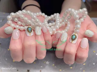 ネイル 小岩 Saraのネイルデザイン