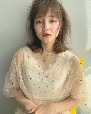 ミディアム カラー ヘアアレンジ 岩本 実夢のネイルデザイン