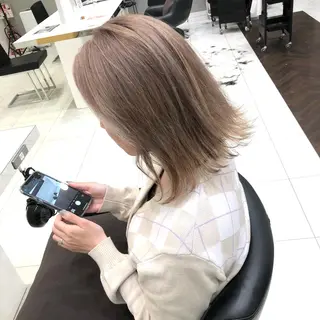 ミディアム カラー 海外風レイヤーカット 👑店長　平松　由のヘアスタイル
