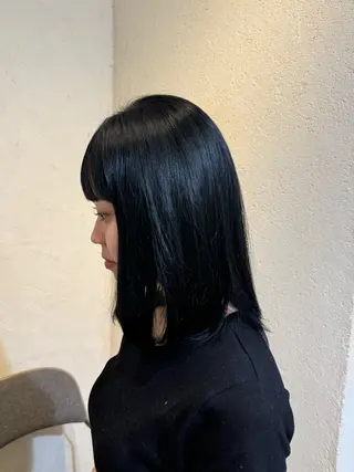 ミディアム 西尾 愛のヘアスタイル