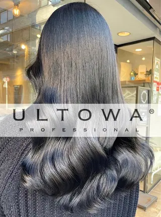 ロング ヘアアレンジ にいた　かづしげのヘアスタイル