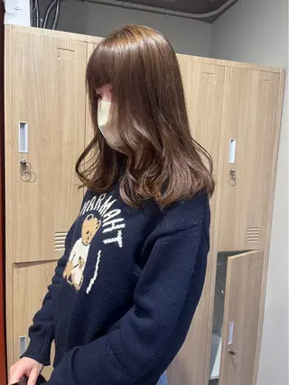 セミロング LOREN＋透明感 オリーブhirokoのヘアスタイル