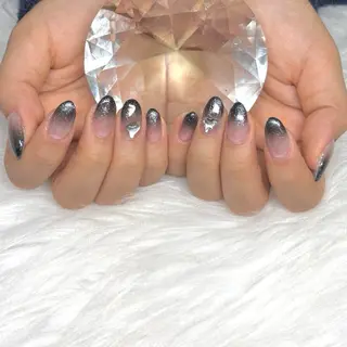 ネイル 中元 月のネイルデザイン