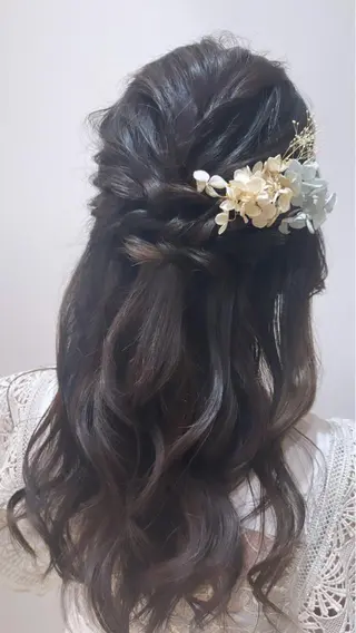 ロング ヘアアレンジ ubu share salon所属・鈴村緋女／ヘアセット ／耳ツボジュエリーのその他イメージ