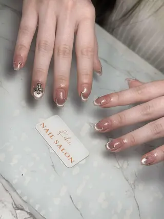 ネイル 💕鈴木ユリ パラジェル/オフ無料のネイルデザイン