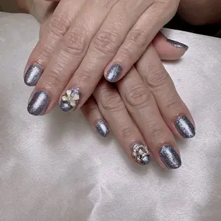 ネイル LR.ONE リナのネイルデザイン