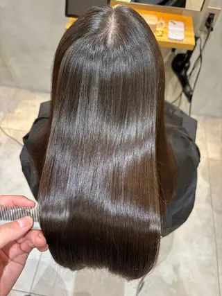 ロング 🍀祥吾🍀レイヤー 艶髪❣️髪質改善❤️のヘアスタイル