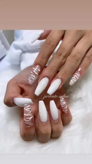 ネイル BINERVA所属・BINERVA nail salonのネイルデザイン