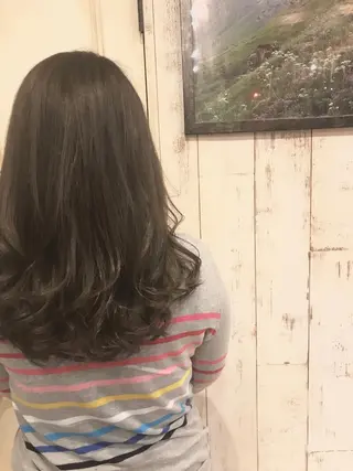 カラー 脇田 雄大のヘアスタイル