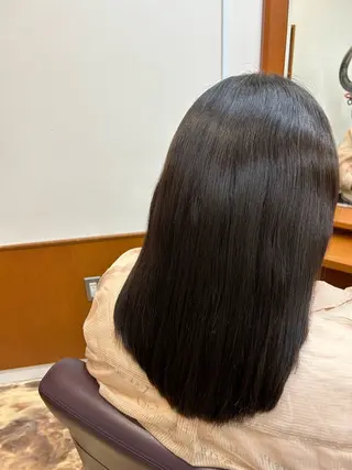 セミロング 三瓶 公子のヘアスタイル