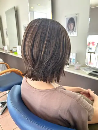 ミディアム カラー attrice 秋山梨紗のマツエク・マツパデザイン