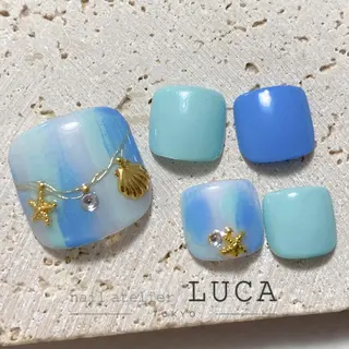 ネイル ネイルアトリエルカ スタッフのネイルデザイン