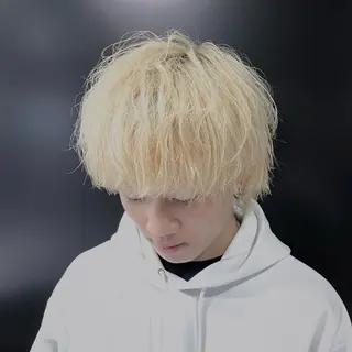 カラー メンズ メンズ/アメ村/河合 顕正のヘアスタイル