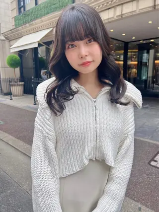 セミロング 🌸インナーカラー 🌸藤井春華のヘアスタイル