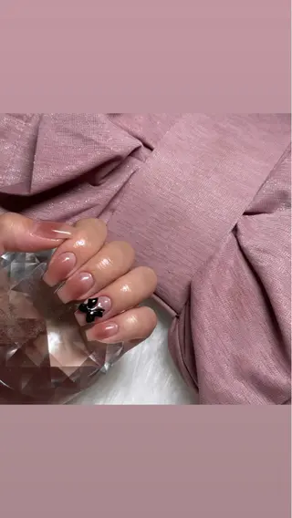 ネイル Nail Salon Reveのネイルデザイン