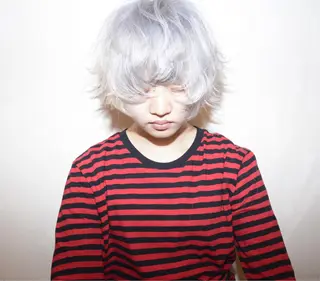 カラー ケアブリーチ特化🍀 ハイライトOK寛也のヘアスタイル