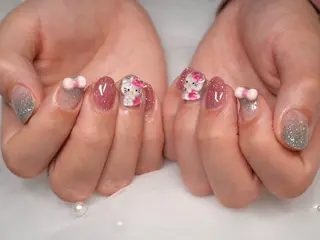 ネイル Nailsalon Graciasのネイルデザイン