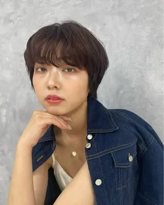 ショート 🍑暖色/レイヤー/ 真希🎀のヘアスタイル