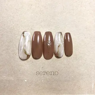 ネイル 【骨格診断📝 最強似合わせ眉✨】のエステ・リラクイメージ