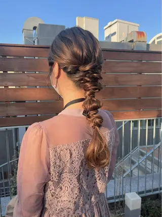 ロング カラー パーマ ヘアアレンジ 隠れ家サロンso you所属・yukimi .のヘアスタイル