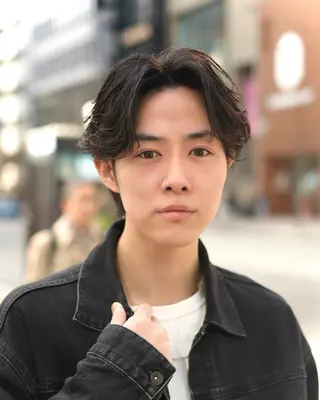 メンズ MINX ginza所属・矢津田 侑のヘアスタイル