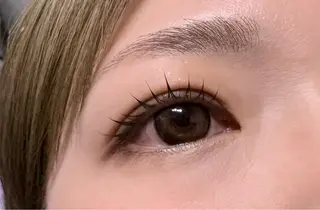 マツエク・マツパ eyesalon Chat Noir所属・山中 綾香のマツエク・マツパデザイン