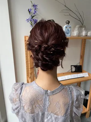 ヘアアレンジ anon Loemのヘアスタイル