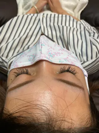 マツエク・マツパ MIMI RUSH 安城 jubilee店所属・鍋田 彩歌のマツエク・マツパデザイン