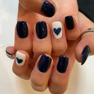 ショート ネイル Re:st〔リスト〕所属・ayane Re:st〔リスト〕のネイルデザイン