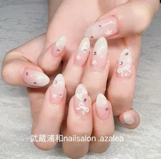 ネイル R inのネイルデザイン