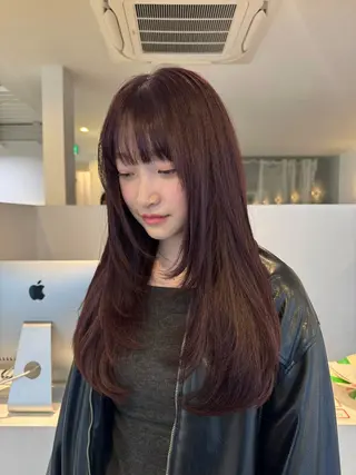 ロング カラー 長田 唯のヘアスタイル
