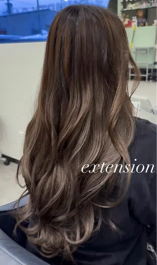 ロング 栗谷 竜希のヘアスタイル