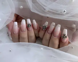 ネイル ToliyDeliy akemiのネイルデザイン