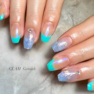 ネイル 藤崎 恵梨香のネイルデザイン