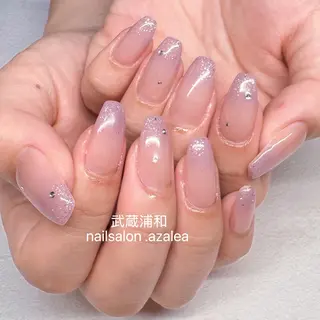 ネイル R inのネイルデザイン