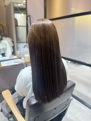 カラー 西原 愛紗のヘアスタイル