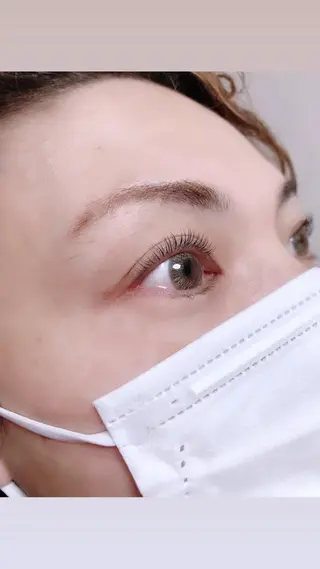 マツエク・マツパ _i（hair & eye）所属・アイリスト SHIORIのマツエク・マツパデザイン