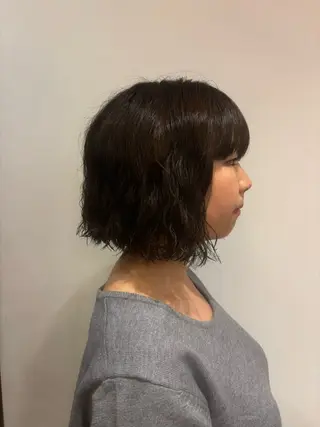 パーマ レナーク イスト ひとみのヘアスタイル
