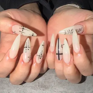 ネイル IROHA NAIL Kurumi🪽🫧のネイルデザイン