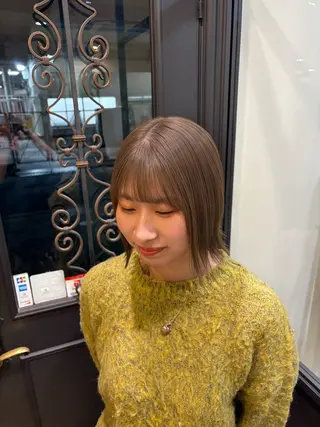 ミディアム カラー しおり🍬 KOKORO🤍のヘアスタイル