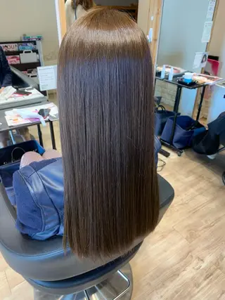 ロング カラー 大久保 隆蔵のヘアスタイル