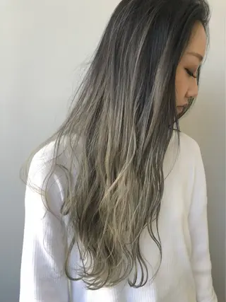 ロング カラー SHOEI 【nero】のヘアスタイル