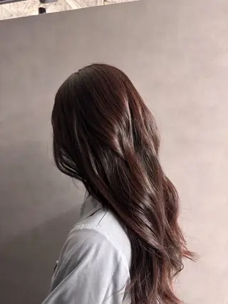 ロング カラー モデル募集中/西梅田 naruka🍏のヘアスタイル