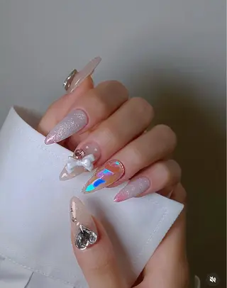 ネイル Lyna 池袋のネイルデザイン