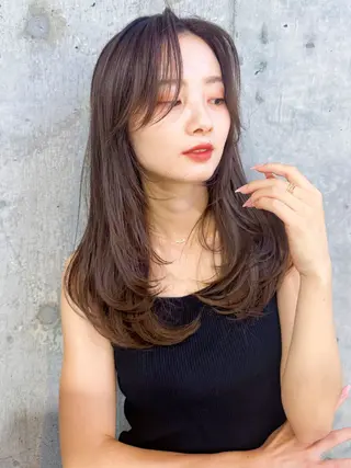 セミロング カラー 新宿/韓国風レイヤー 髪質改善/渋谷直樹のヘアスタイル